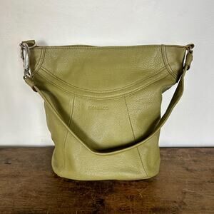 Vintage 90's Avocado Leather Bucket Bag with Silver Hardware | 90's Style